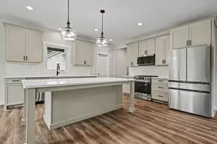 68889 6th St, Edwardsburg, MI 49112 - Photo 8