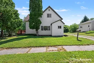307 S East St, Saint Louis, MI 48880 - Photo 1