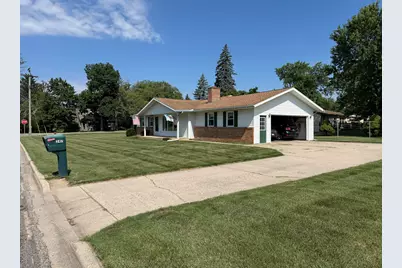 247 W North Street, Hastings, MI 49058 - Photo 2