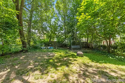 238 Travis Street NE, Grand Rapids, MI 49505 - Photo 26