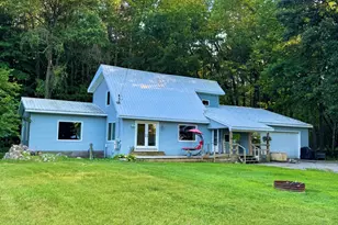 9462 E Colby Rd, Crystal, MI 48818 - Photo 1