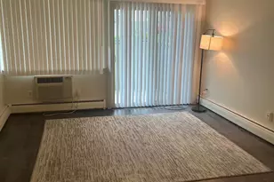 2317 Packard St, Ann Arbor, MI 48104 - Photo 4