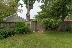 7124 Hickory Point Dr W, Portage, MI 49024 - Photo 52