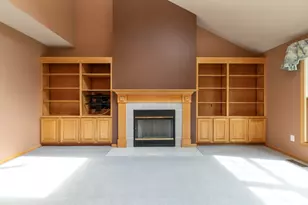 7124 Hickory Point Dr W, Portage, MI 49024 - Photo 6
