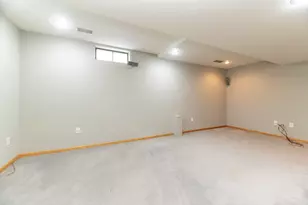 7124 Hickory Point Dr W, Portage, MI 49024 - Photo 42