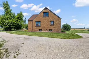 3520 N Towerline Rd, Saginaw, MI 48601 - Photo 26