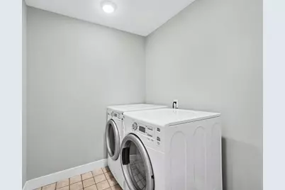 823 Benson Avenue NE, Grand Rapids, MI 49503 - Photo 10