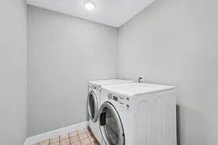823 Benson Ave NE, Grand Rapids, MI 49503 - Photo 10