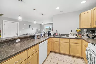 823 Benson Avenue NE, Grand Rapids, MI 49503 - Photo 14