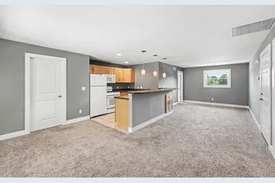 823 Benson Avenue NE, Grand Rapids, MI 49503 - Photo 4