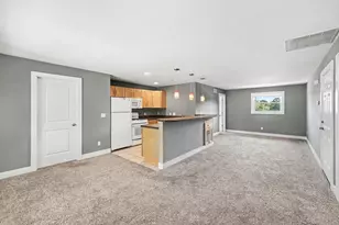 823 Benson Ave NE, Grand Rapids, MI 49503 - Photo 4