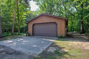 3752 Greensview Ct, Dorr, MI 49323 - Photo 30