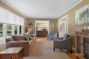 3752 Greensview Ct, Dorr, MI 49323 - Photo 4