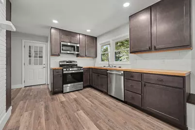 2639 Rockhill Drive NE, Grand Rapids, MI 49525 - Photo 2