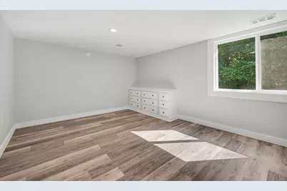 2639 Rockhill Drive NE, Grand Rapids, MI 49525 - Photo 18
