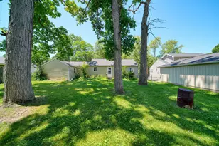 315 Kenneth St, Jackson, MI 49203 - Photo 26
