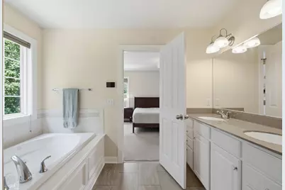 5250 Stapleton Drive, Kalamazoo, MI 49009 - Photo 26