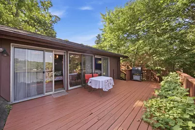 11881 Westshore Drive, Pinckney, MI 48169 - Photo 16