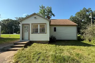 33037 Pokagon Hwy, Niles, MI 49120 - Photo 4