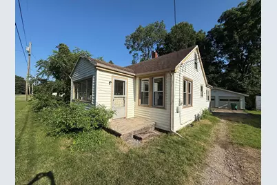 33037 Pokagon Highway, Niles, MI 49120 - Photo 1