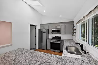 314 Magnolia Street, Three Oaks, MI 49128 - Photo 10