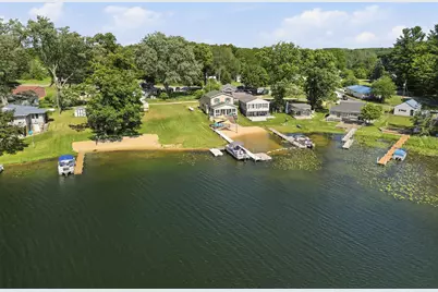 331 Lake Drive, Six Lakes, MI 48886 - Photo 32