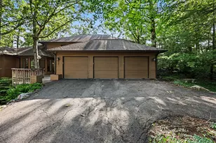 685 Green Rd, Ann Arbor, MI 48105 - Photo 82