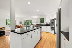 685 Green Rd, Ann Arbor, MI 48105 - Photo 22