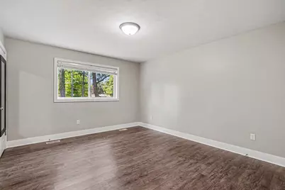 86 Dunton Avenue, Holland, MI 49424 - Photo 12