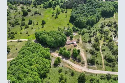 4622 Vista Valley Trail, Mesick, MI 49668 - Photo 2