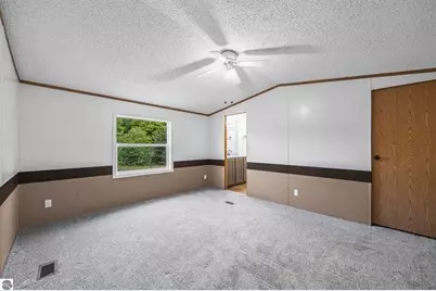 4622 Vista Valley Trail, Mesick, MI 49668 - Photo 18