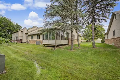 32887 Chapman Circle, Westland, MI 48185 - Photo 16