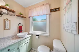 516 Harwood St, Jackson, MI 49203 - Photo 12