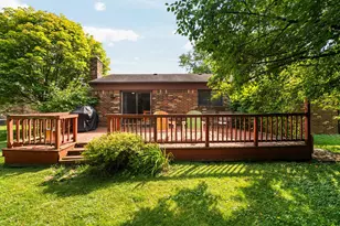 419 Glenbrook Ct, Saline, MI 48176 - Photo 4