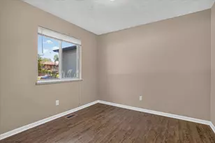 5833 Granary Ln, Lansing, MI 48911 - Photo 20