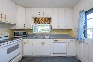 2308 Coles Ave, Saint Joseph, MI 49085 - Photo 10