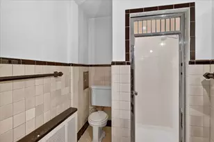 1124 Ashley Dr, Kalamazoo, MI 49048 - Photo 32