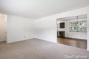 1643 Stonewood Dr SE, Lowell, MI 49331 - Photo 4