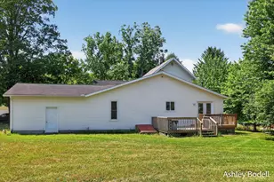 281 7 Mile Rd NW, Comstock Park, MI 49321 - Photo 38