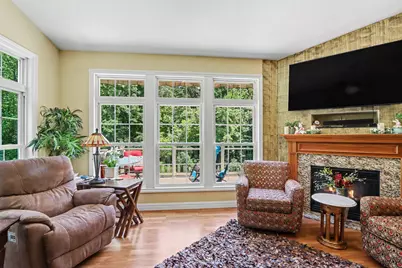 2181 Hunters Run, Kalamazoo, MI 49048 - Photo 10