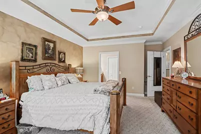 2181 Hunters Run, Kalamazoo, MI 49048 - Photo 12