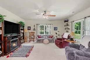 2181 Hunters Run, Kalamazoo, MI 49048 - Photo 18