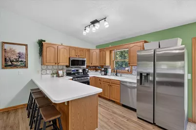 117 Charlotte Street, Edmore, MI 48829 - Photo 18