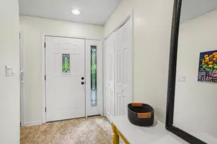 123 Bennett Ave, Hartford, MI 49057 - Photo 2