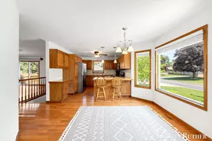 3843 44th St SW, Grandville, MI 49418 - Photo 6