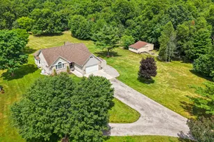 4902 Mt Morris Rd, Columbiaville, MI 48421 - Photo 8