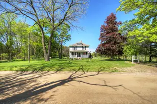 15610 Arnold Rd, Gregory, MI 48137 - Photo 2