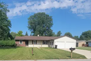 2665 Ridgecroft Dr SE, Kentwood, MI 49546 - Photo 1