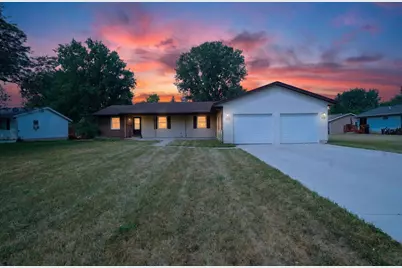 2665 Ridgecroft Drive SE, Kentwood, MI 49546 - Photo 2