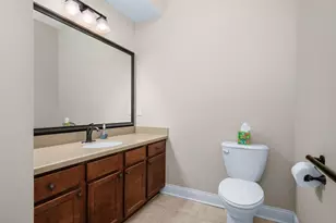 1055 Bridge Crest Dr SE, Ada, MI 49301 - Photo 28